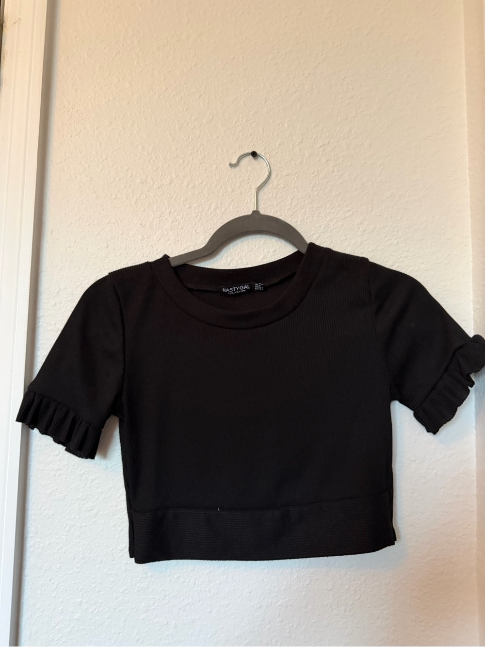 Nasty Gal Black Ribbed Ruffle Sleeve Crop Tee